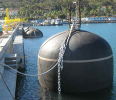 submarine fender - hydro pneumatic fender
